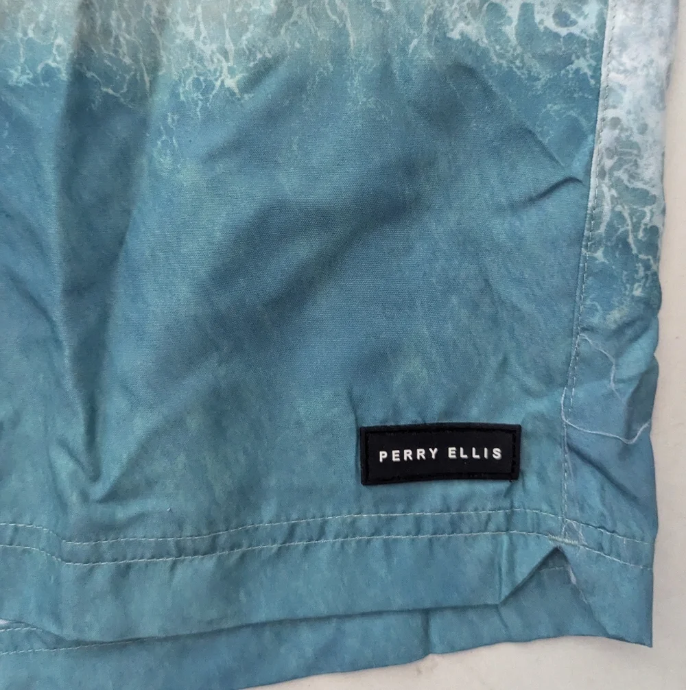 Perry Ellis Water Repellent Swim Board Shorts I. Dynasty Green 8